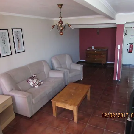 度假居 Casa Benarus 英雄港